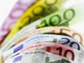 Курс евро в России упал до минимума за полгода
