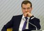Медведев пытается пресечь «охоту» на водителей