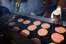 На Канарских островах из-за конины изъяли тысячи гамбургеров