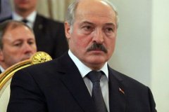 Лукашенко считает, что белорусы «не щенки»