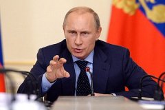 Путин подписал закон о введении торговых сборов
