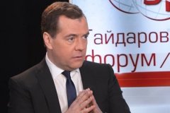 Медведев предложил изменить экономическую модель России