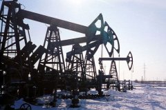 ОПЕК попыталась поднять цены на нефть