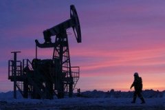 Цена на нефть опустится до 25 долларов за баррель в новом бюджете РФ