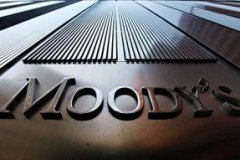 Необъяснимое Moody’s. Агентство понизило рейтинг РФ до «мусорного» уровня