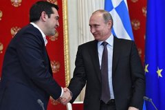 Путин обсудил с Ципрасом оказание финансовой помощи Греции