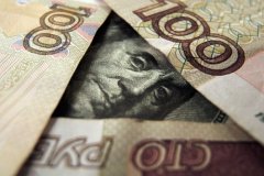 Тихое нападение Путина на доллар: Россия активно скупает золото